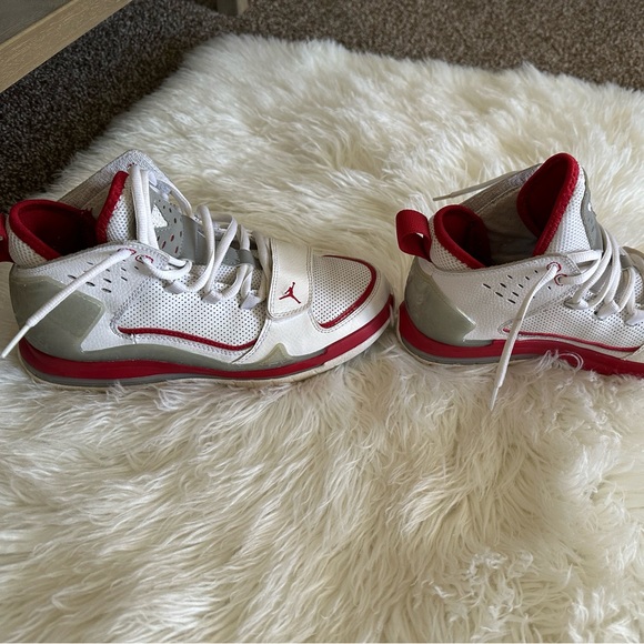 Jordan size 5Y - Picture 6 of 6